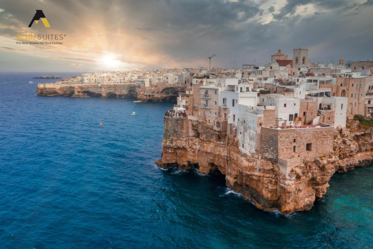 Alibi Suites Suite Museum: Gioiello Con Vista Sul Museo Archeologico Nazionale, Letto E Doccia Con Cromoterapia, Smart Tv, Wifi E A/C Ruvo di Puglia Exterior foto