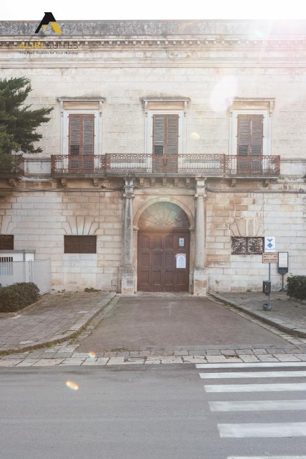 Alibi Suites Suite Museum: Gioiello Con Vista Sul Museo Archeologico Nazionale, Letto E Doccia Con Cromoterapia, Smart Tv, Wifi E A/C Ruvo di Puglia Exterior foto